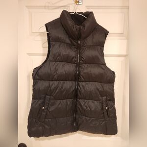Old Navy Womens Size L Puffer Vest Black